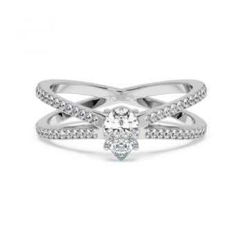 Engagement ring with 0.30 ct Pear diamond and 0.37 ct side diamonds