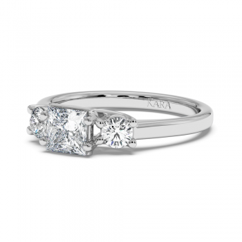 Engagement ring with 0.73 ct Princess diamond and 0.27 ct side diamonds