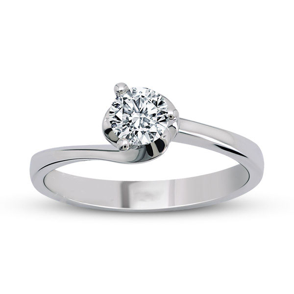 Solitaire engagement ring with 0.45 diamond