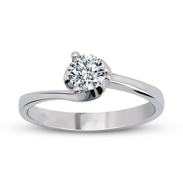 Solitaire engagement ring with 0.30 ct diamond