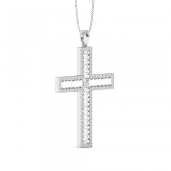 Cross pendant with 0.30 ct Princess diamonds, 1.17 ct baget diamonds and 0.71 ct round diamonds