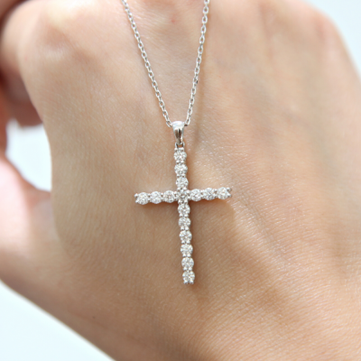 Cross Pendant with Diamonds 0.64 ct