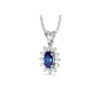 Pendant with 0.36 ct Sapphire and side diamonds of 0.08 ct