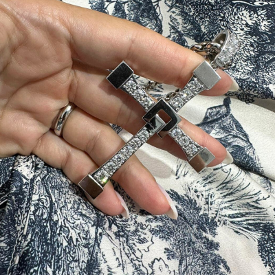 Diesel Cross pendant with 4.60 ct Diamonds