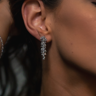 Jewelry set with 3.61 ct round diamonds and 1.39 ct baget diamonds