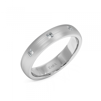 0.17ct Princess Cut Diamonds and 0.72ct Round Diamonds wedding rings