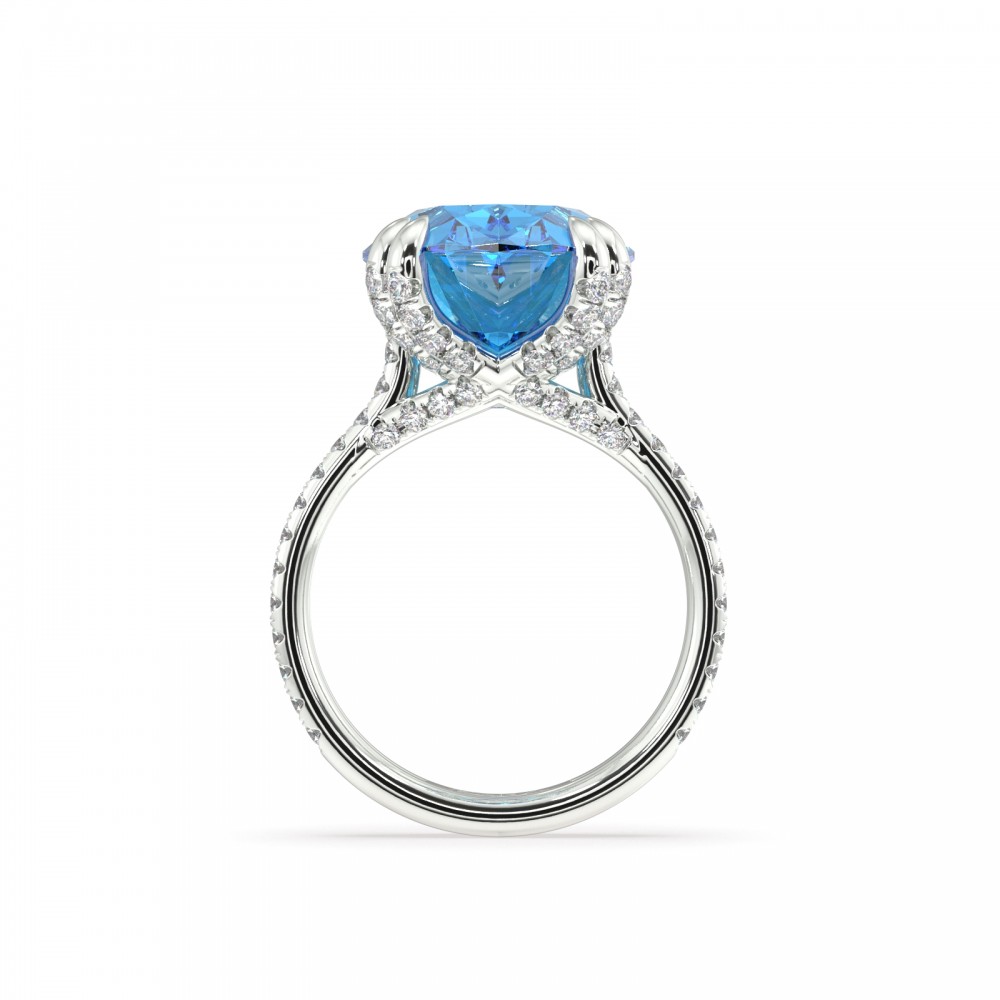 Inel cu Blue Topaz central de 11.22 ct si diamante de 0.86 ct