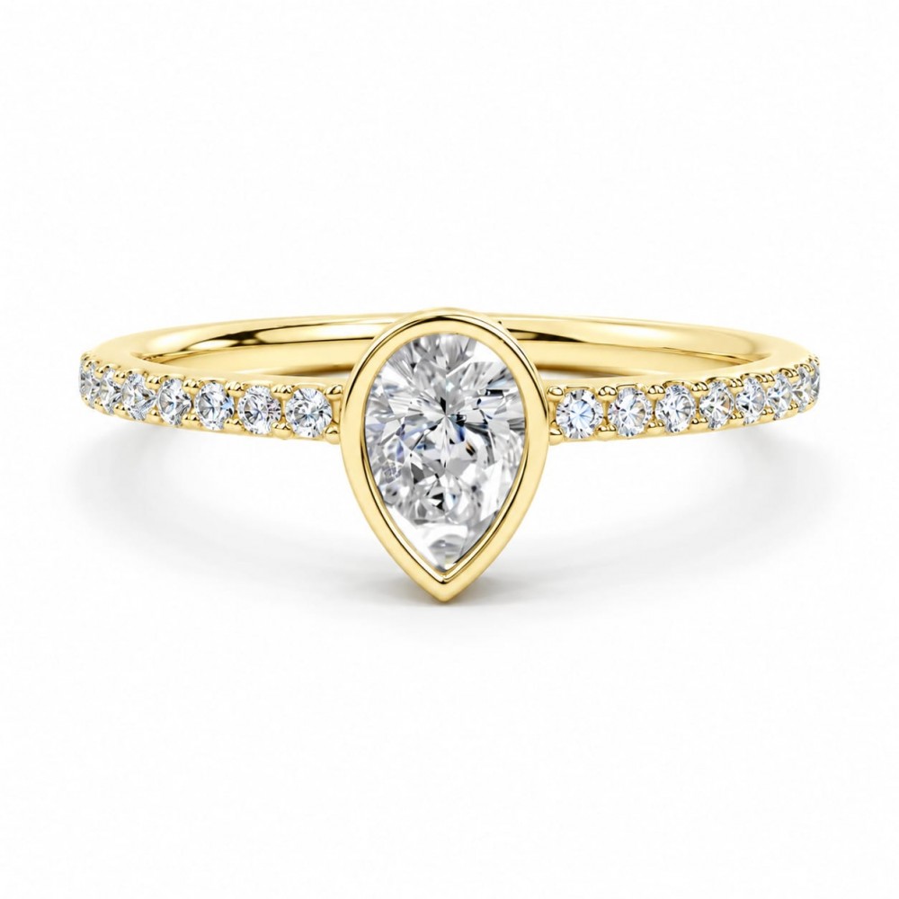 Inel cu diamant central Pear Cut de 0.35ct si diamante rotunde laterale de 0.10ct