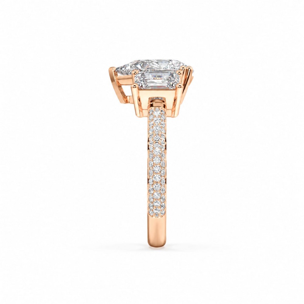Inel cu Diamant central pear de 1.98 ct, Diamante emerald de 1.41 si Diamante rotunde de 0.26 ct