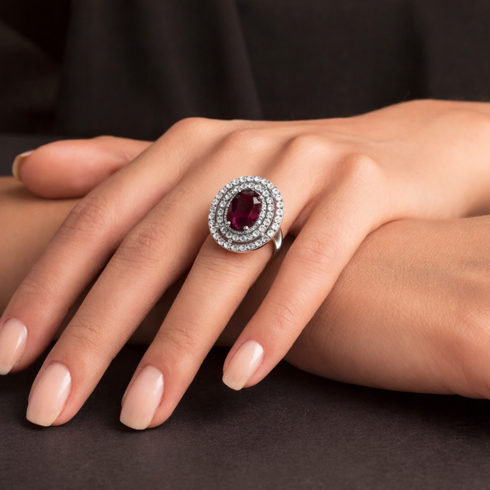 Inel cu Diamante de 1.23 ct. si Rubin de 2.25 ct