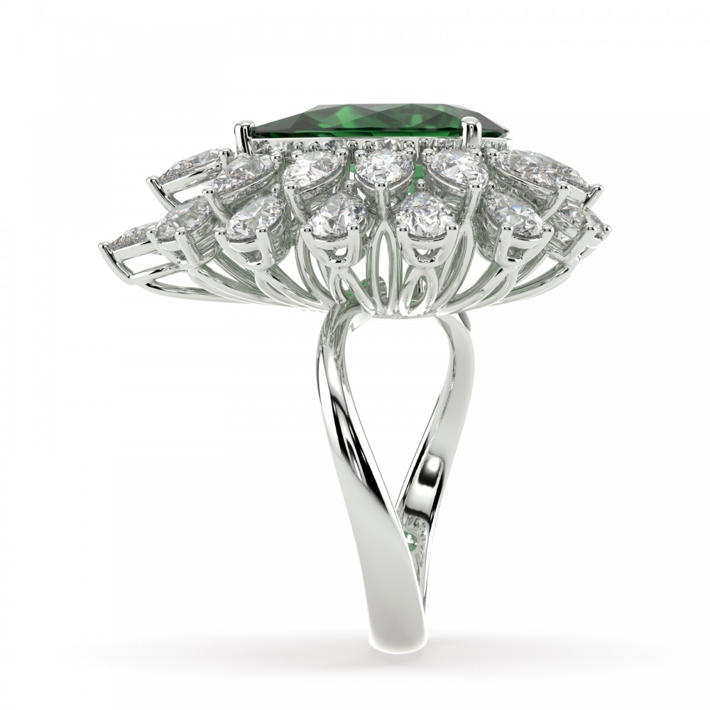 Inel cu Smarald Pear Cut central de 3.20ct si Diamante Pear Cut laterale de 3.53ct