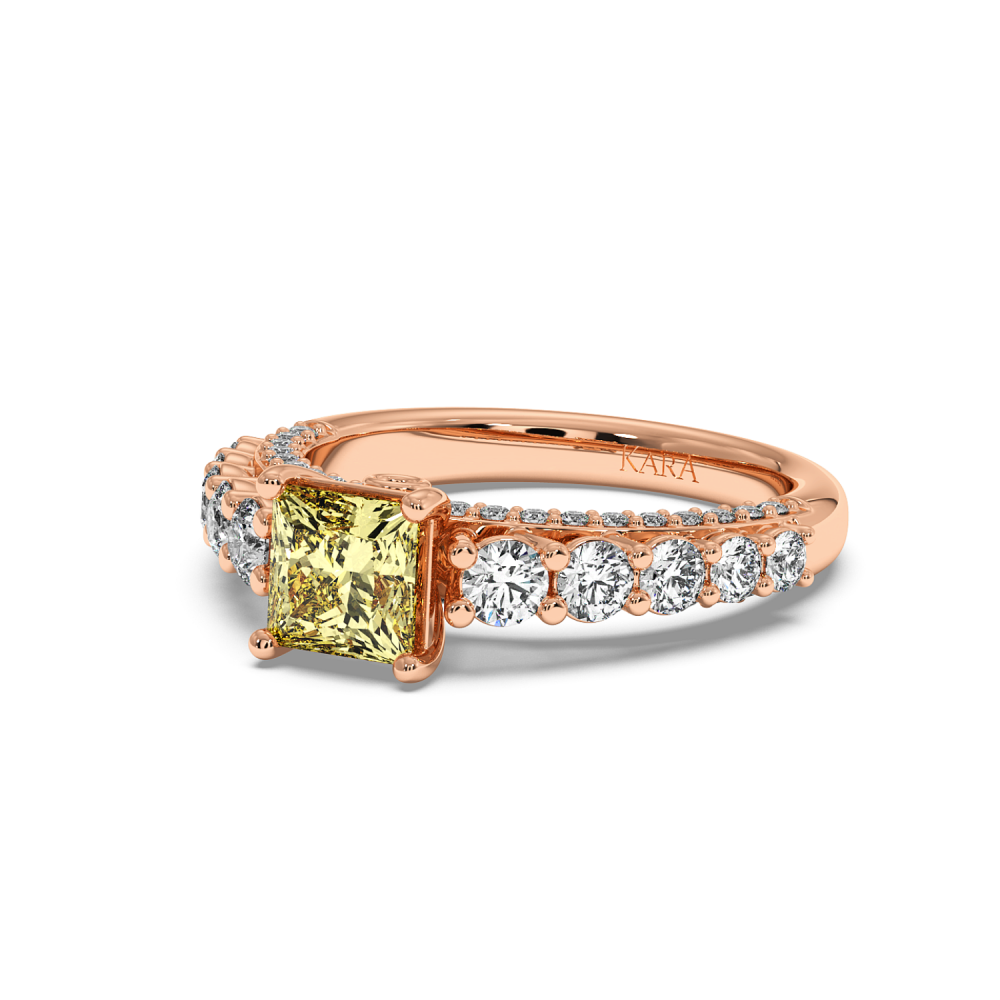 Inel de logodna cu diamant central fancy de 1.31 ct si diamante laterale de 1.34 ct