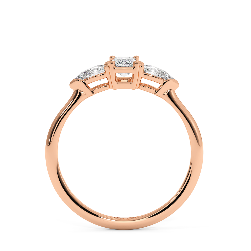 Inel de logodna cu Diamant Emerald de 0.30 ct si diamante laterale Pear de 0.19 ct