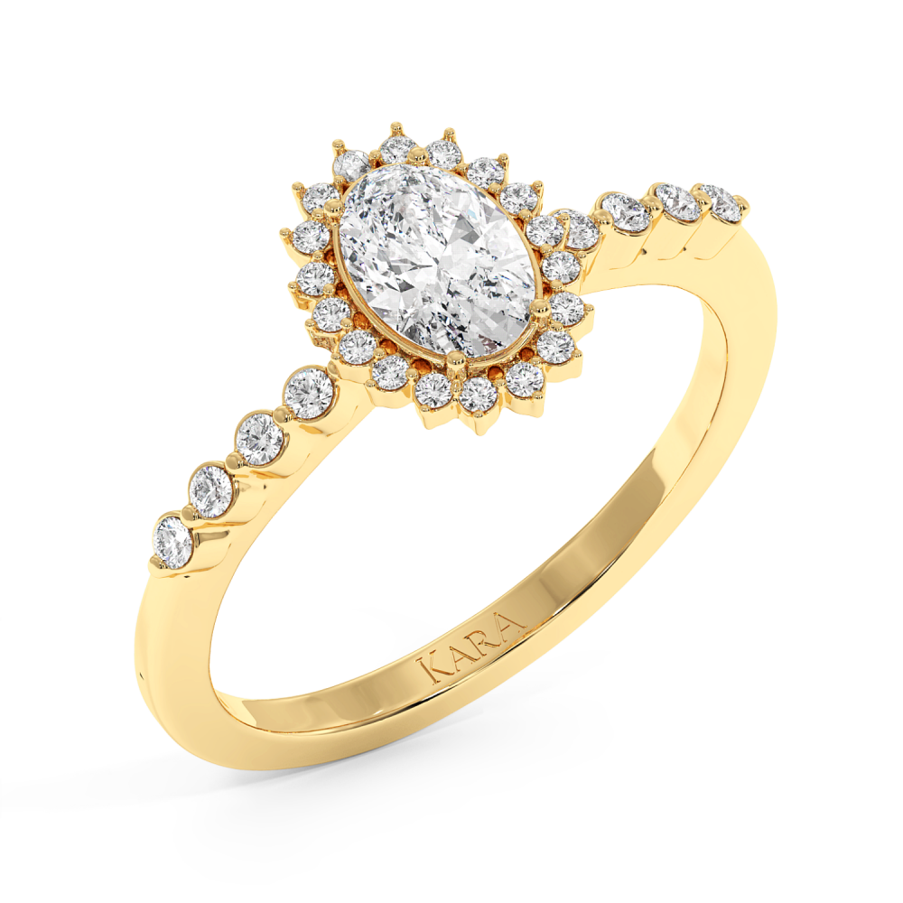 Inel de logodna cu Diamant Oval de 0.50 ct si diamante laterale de 0.15 ct