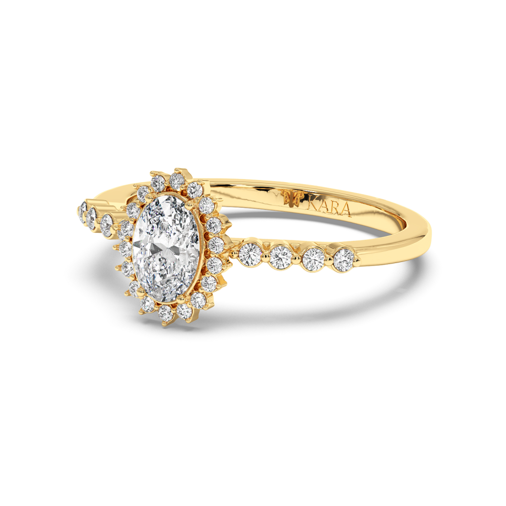 Inel de logodna cu Diamant Oval de 0.50 ct si diamante laterale de 0.15 ct