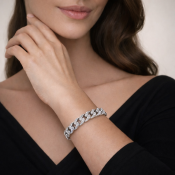 Bratara cu diamante de 4.97 ct