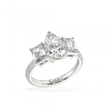Inel cu Diamant central pear de 1.98 ct, Diamante emerald de 1.41 si Diamante rotunde de 0.26 ct