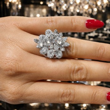 Inel cu Diamante Baget de 0.44 ct si diamante rotunde de 0.62 ct