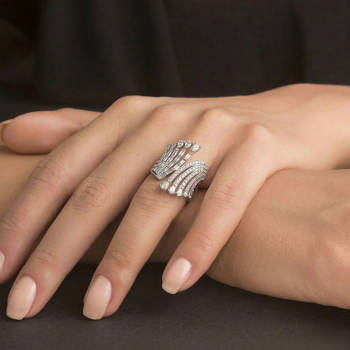 Inel cu Diamante Baget de 1.30 ct si diamante rotunde de 0.44 ct