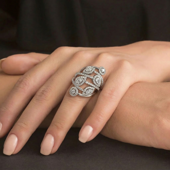 Inel cu Diamante Pear/marchiz de 0.50 ct si diamante rotunde de 1.36 ct