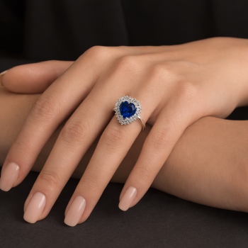 Inel cu Quartz central de 3.20 ct si diamante de 1.10 ct