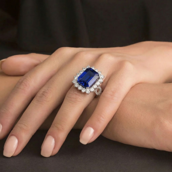 Inel cu Quartz de 9.32 ct si diamante de 1.71 ct