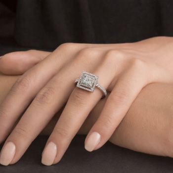 Inel de logodna cu diamant central de 0.31 ct si diamante laterale de 0.91 ct