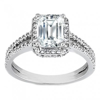 Inel de logodna cu diamant Emerald de 0.60 ct si diamante laterale de 0.25 ct