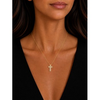 Pandantiv cruciulita cu diamante de 0.22 ct