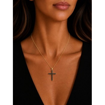 Pandantiv cruciulita cu diamante negre de 0.36 ct