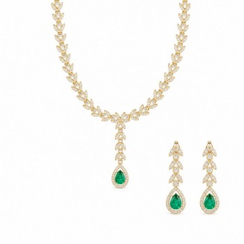 Set cu Diamante de 5.13 ct si Smaralde de 3.55 ct